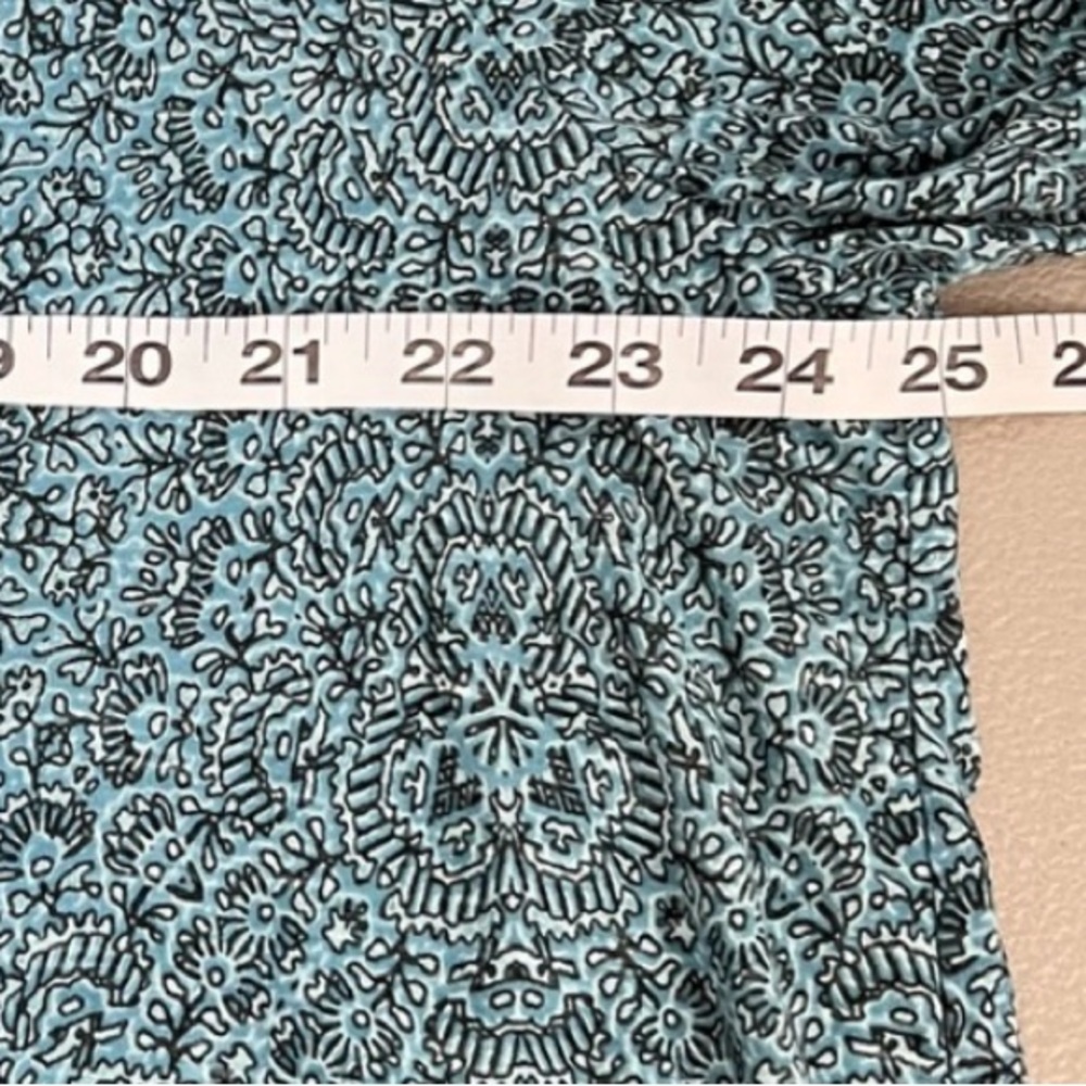 Style & Co. Woman cream & green paisley-print henley blouse long sleeves Size 2X - Picture 15 of 16